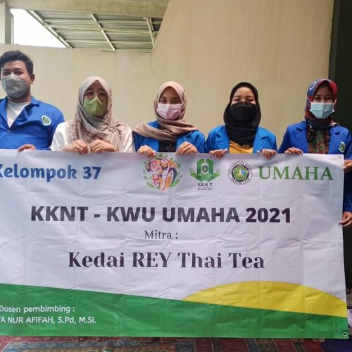 Kelompok 37 KKNT-KWU UMAHA 2021 Lakukan Pendampingan Pembuatan NPWP, NIB, dan Rebranding Logo Mitra Usaha “Kedai Rey Thai Tea”