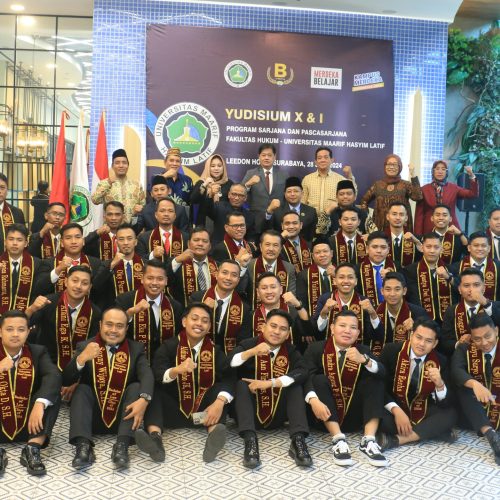 YUDISIUM KE X DAN KE I PROGRAM SARJANA DAN PASCASARJANA FAKULTAS HUKUM UMAHA