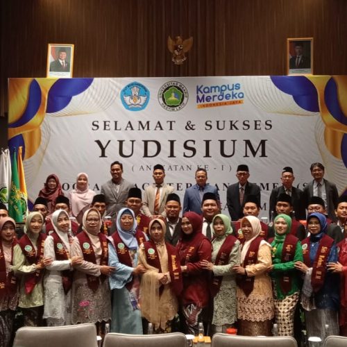 YUDISIUM PERTAMA MAGISTER MANAJEMEN UMAHA